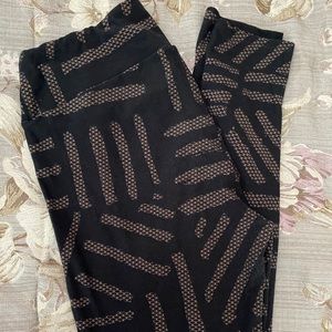 LuLaRoe TC Leggings